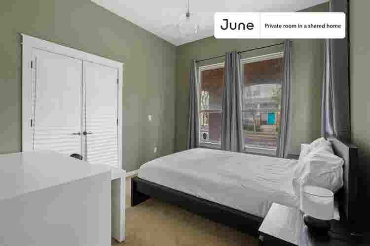 5 BR in Austin