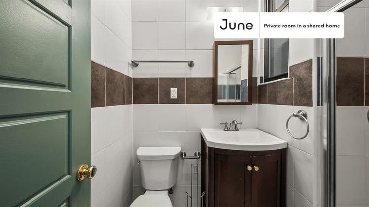 2 BR in New York City