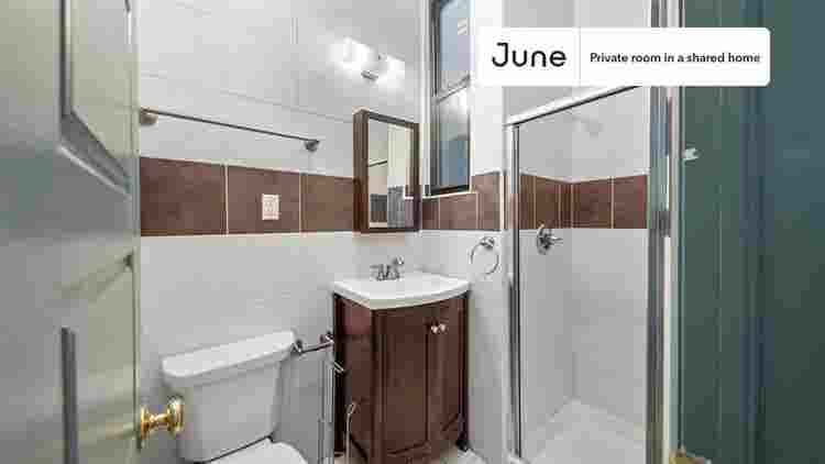 2 BR in New York City
