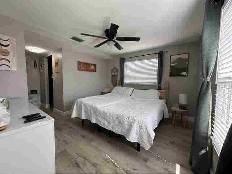 Spacious, central, private entrance
