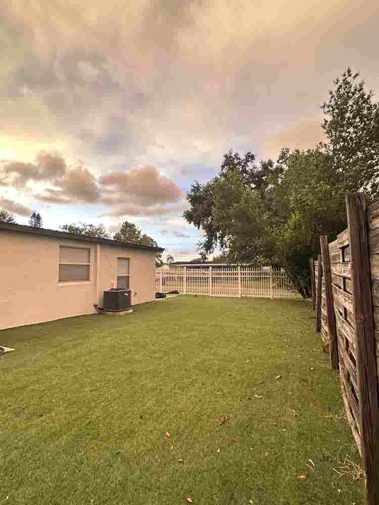 Spacious, central, private entrance