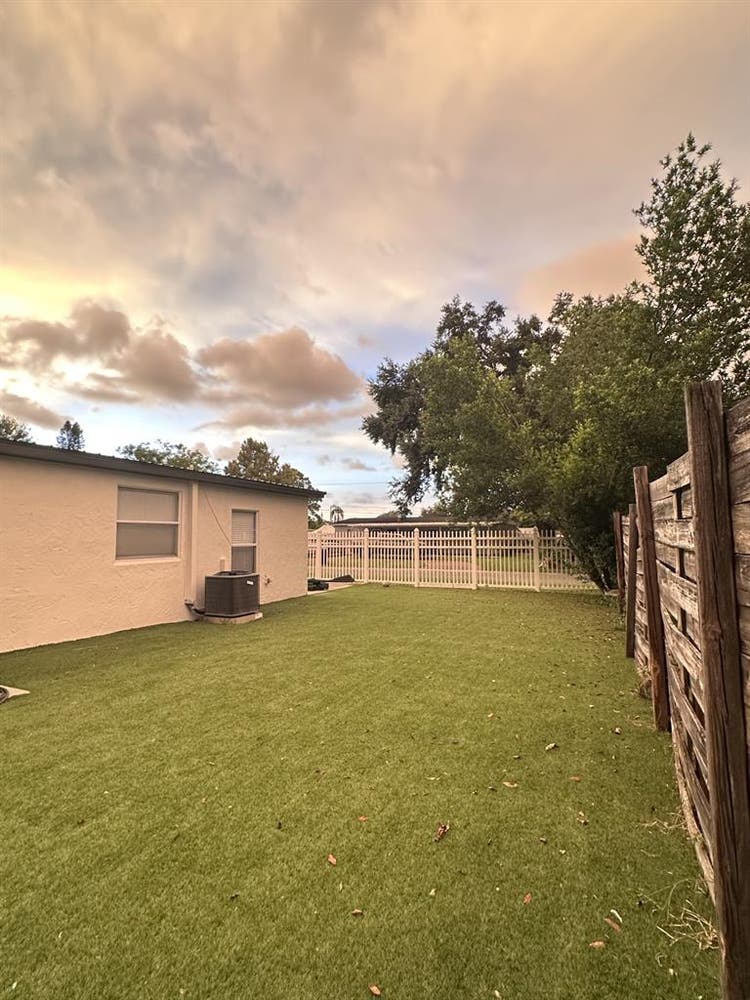 Spacious, central, private entrance