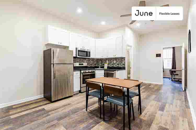 3 BR in New York City