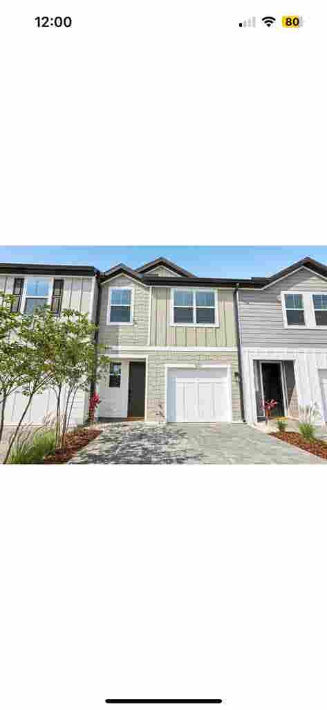 Town home room for rent!