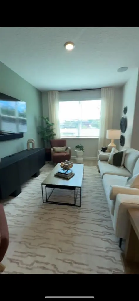 Town home room for rent!