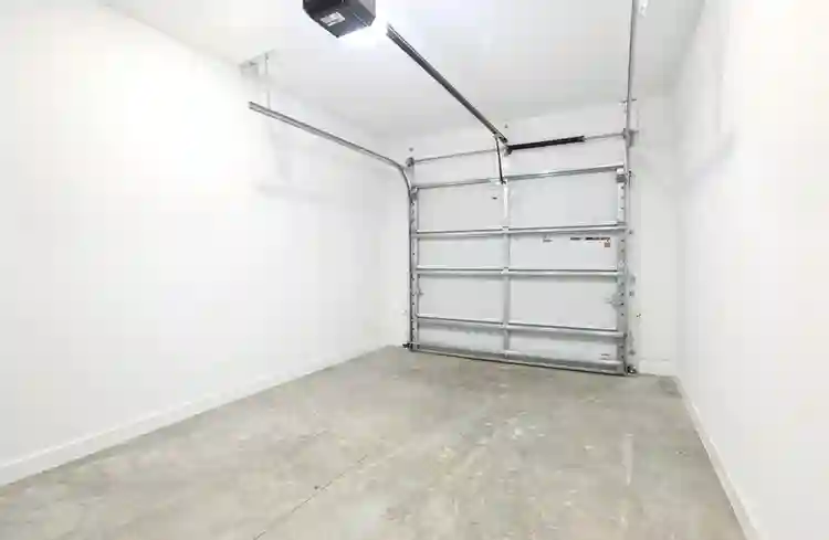 Town home room for rent!