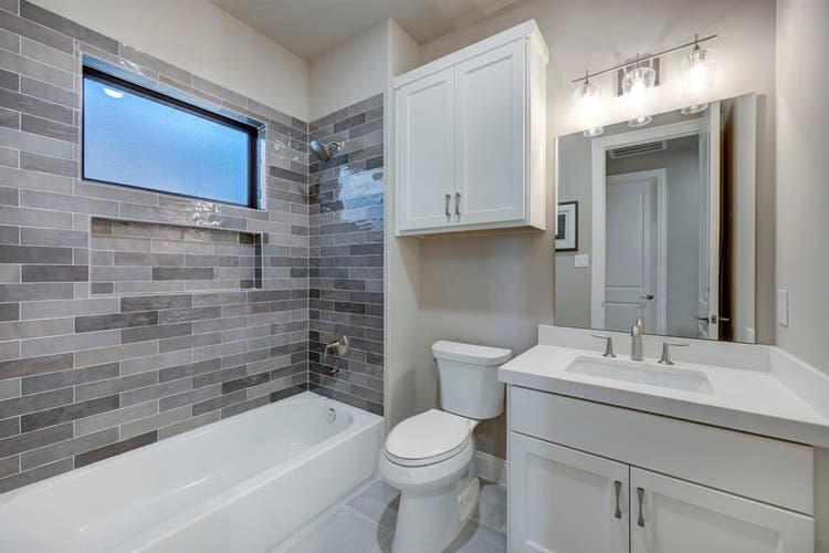 Need a Roommate to Move-in my Home