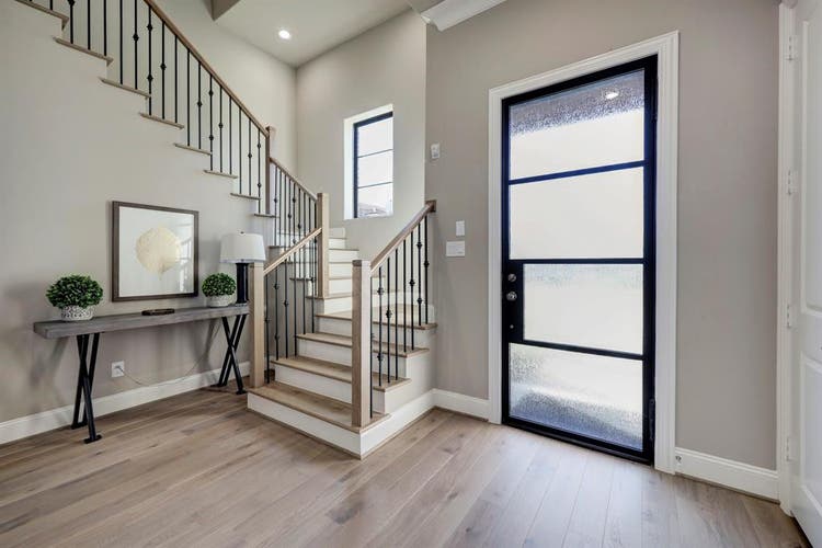 Need a Roommate to Move-in my Home