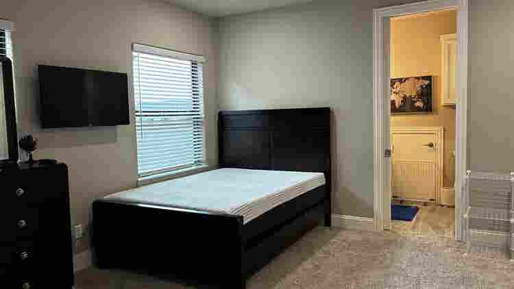 Need a Roommate to Move-in my Home