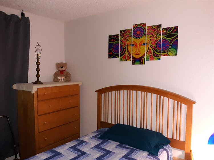 $ Small Furnished Twin Bedroom