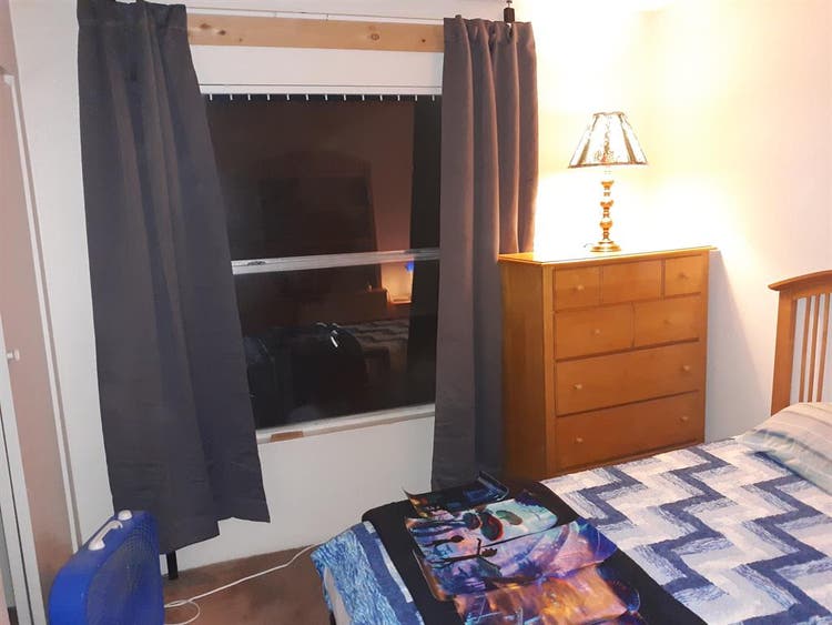 $ Small Furnished Twin Bedroom