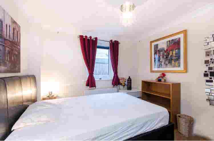 Double room to rent in Wimbledon