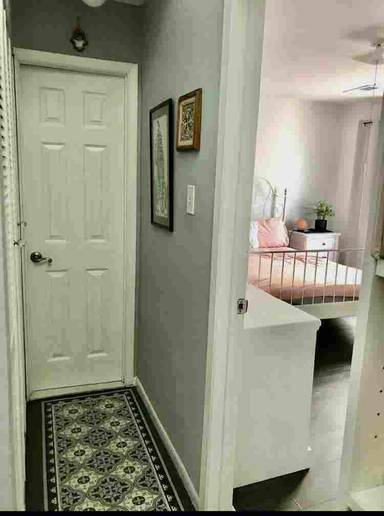 Sunny Quiet Room for Rent