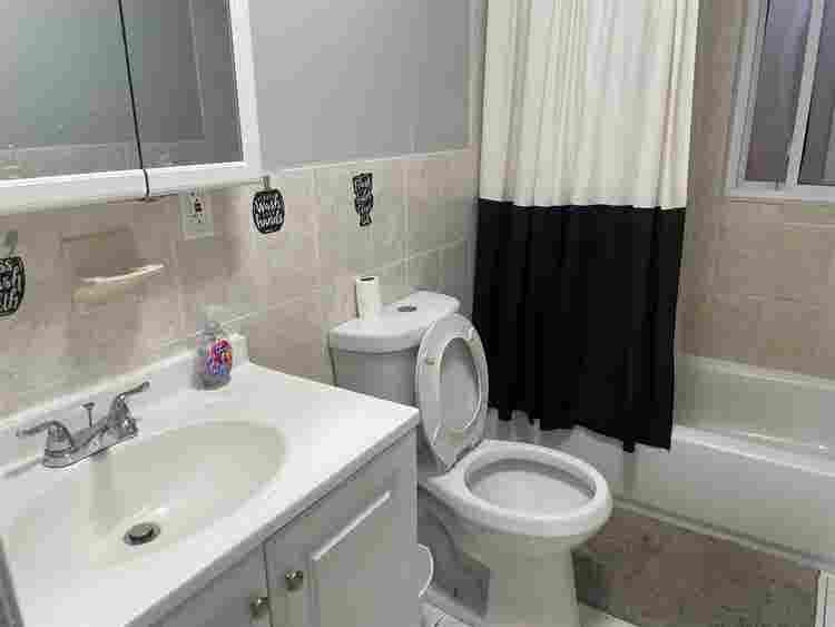 Private Room & Private Bath Qns, NY