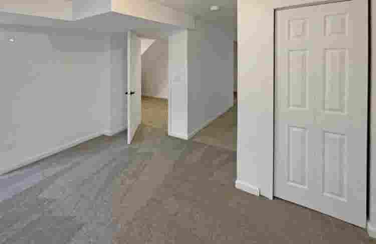 SPACIOUS HOME AVAILABLE FOR RENT