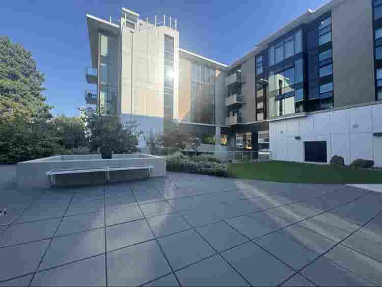 City side Victoria furnished studio