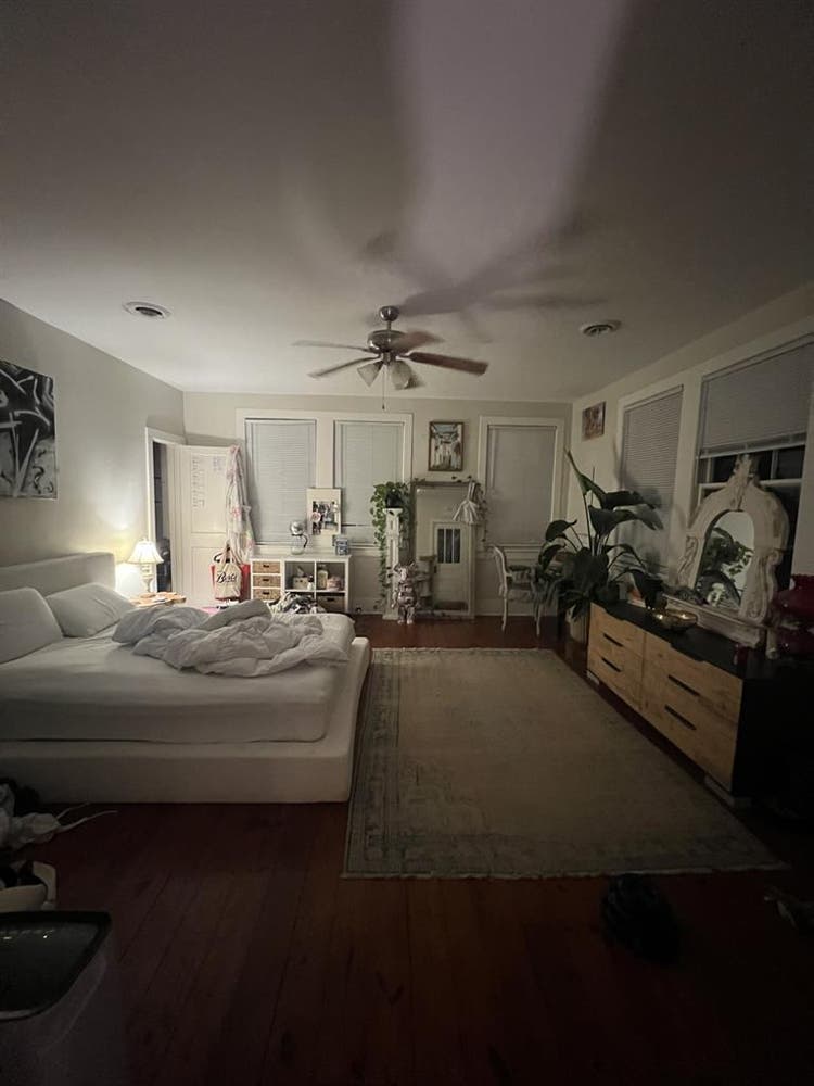 Room for rent Downtown CHS
