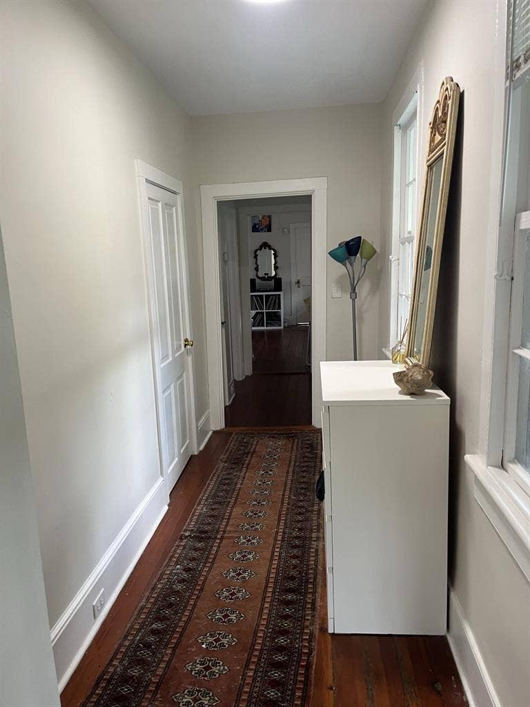Room for rent Downtown CHS