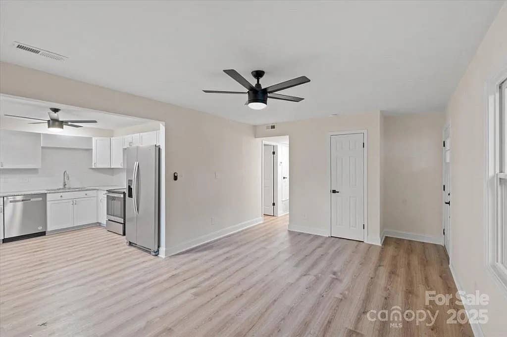 3 BR in Charlotte