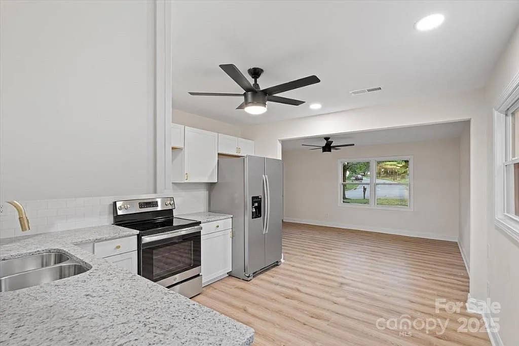 3 BR in Charlotte
