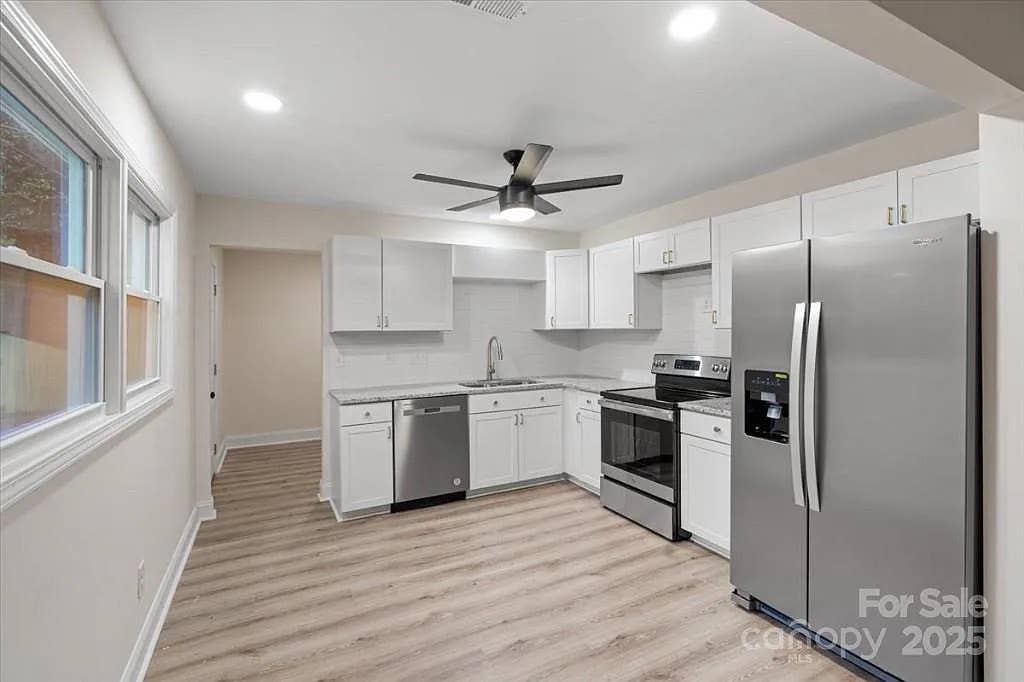 3 BR in Charlotte