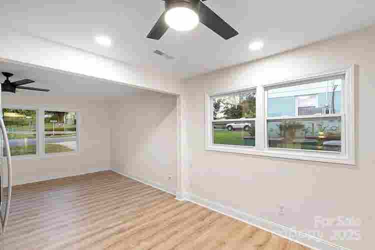 3 BR in Charlotte