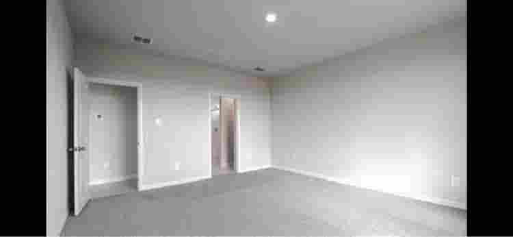 Private room for rent
