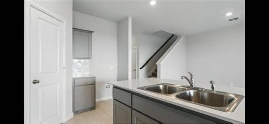 Private room for rent