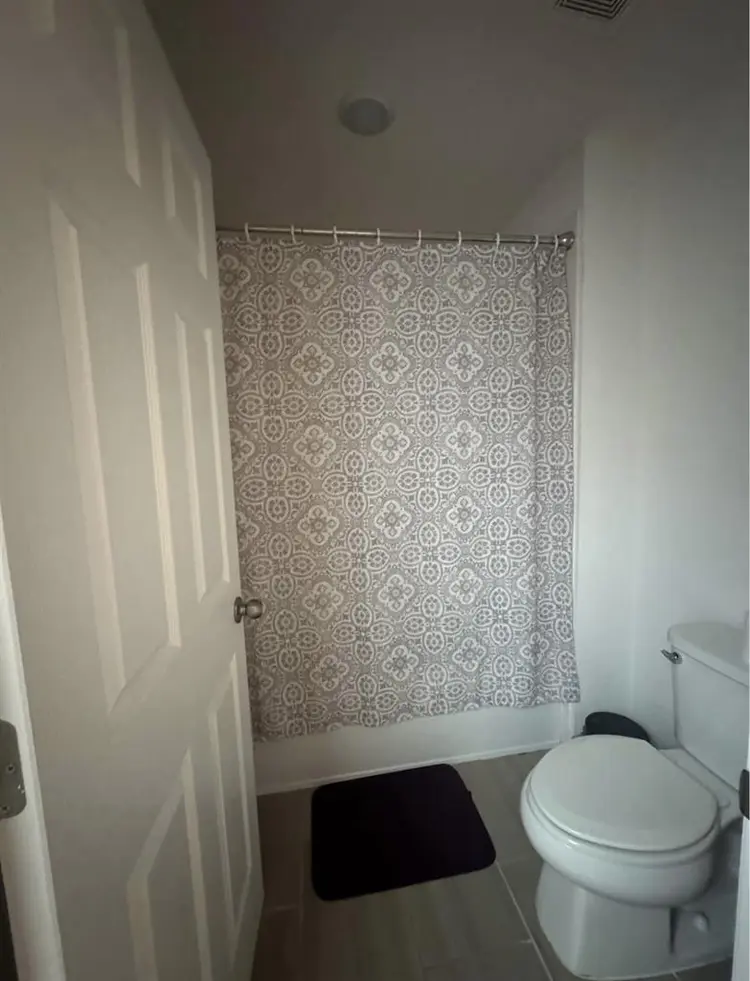 Room for Rent - FEMALE ONLY