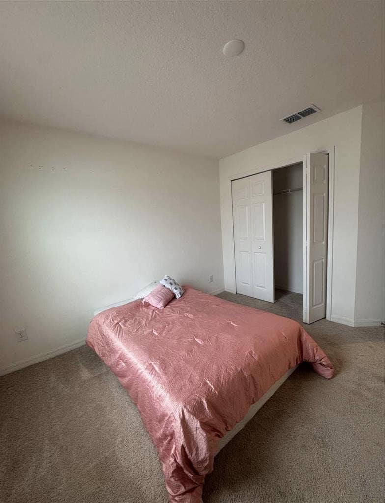 Room for Rent - FEMALE ONLY