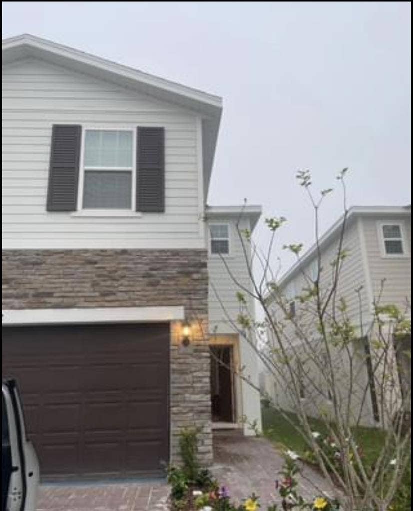Room for Rent - female only