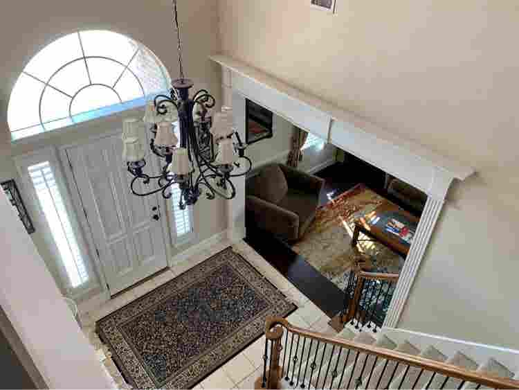 2 Bedrooms for rent Prime location