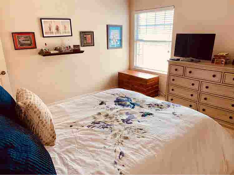 2 Bedrooms for rent Prime location