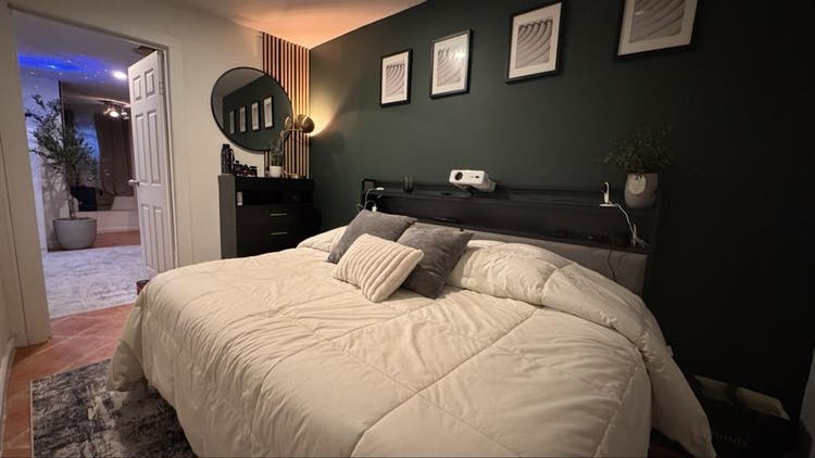 Room for rent in Hell’s Kitchen