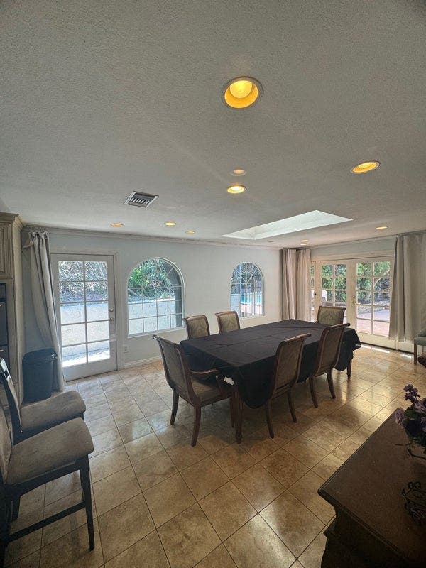 Room for rent in Via Verde