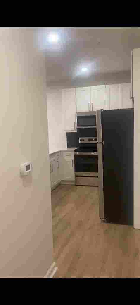 Roommate needed female