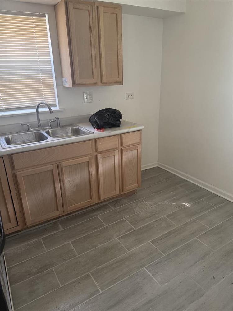 Very Nice 1 bedroom available