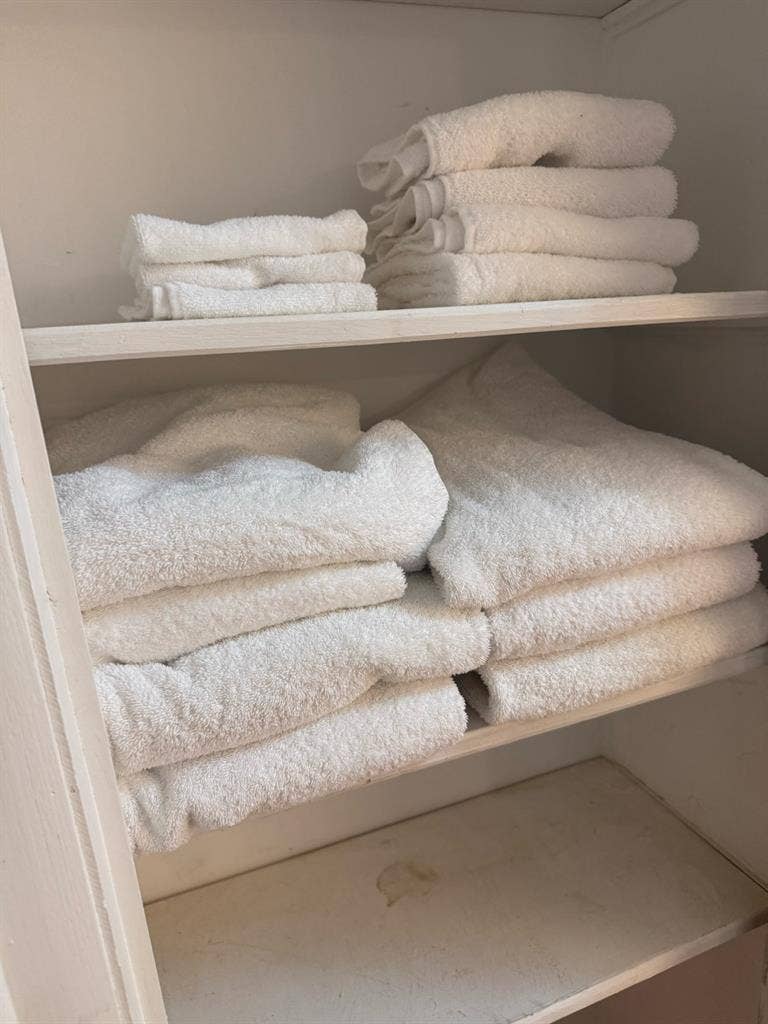 Very Nice 2 rooms for rent!