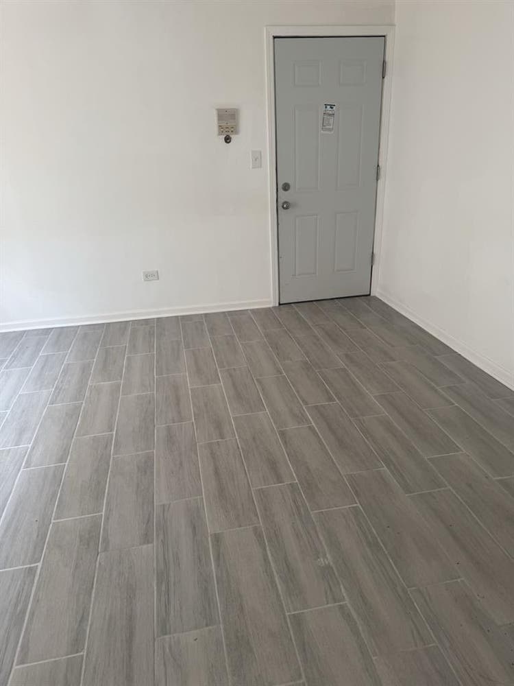 Very Nice 1 bedroom available