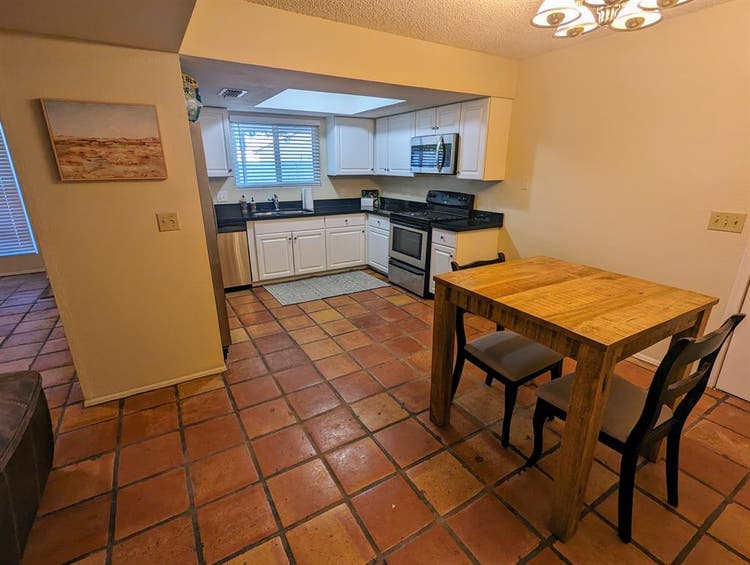 Room for rent near downtown Gilbert