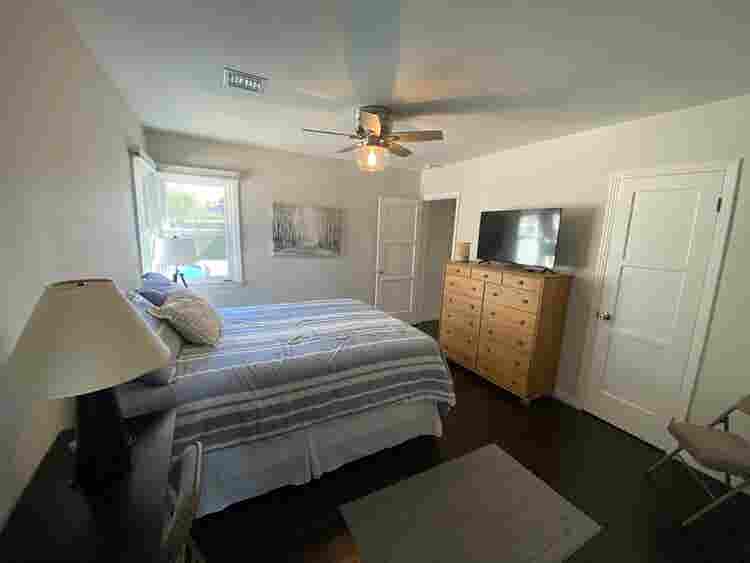 Utilities Included Bedroom w/ Bath