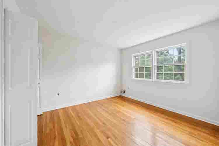 Room for Rent Immediately
