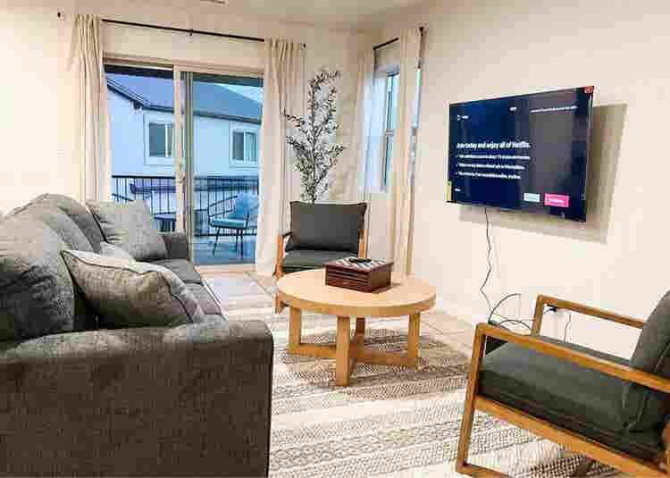 Furnished Rooms near Embry-Riddle