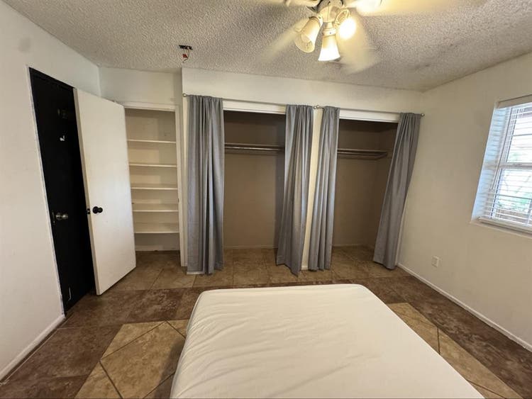 HALF OFF RENT MOVE IN NOW MESA AZ