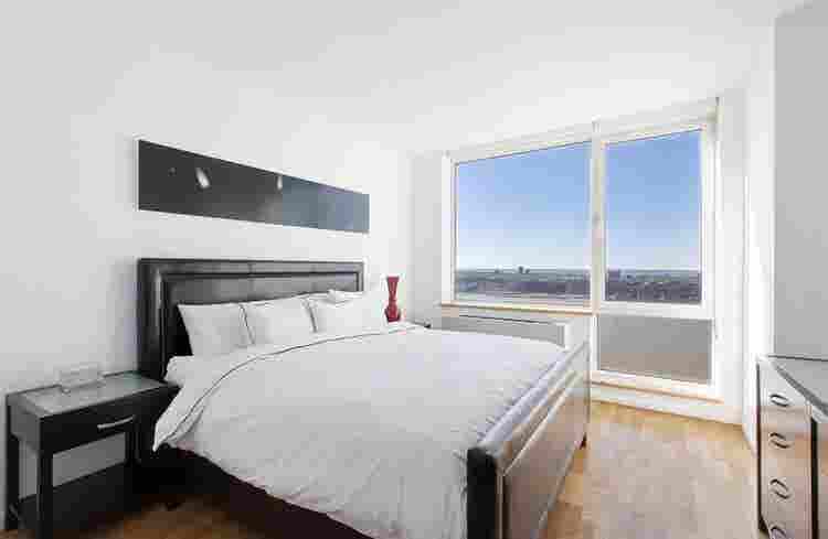 Luxury 3 Bed Room - Master Suite
