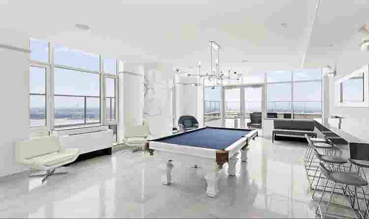 Luxury 3 Bed Room - Master Suite
