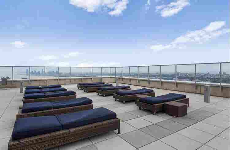 Luxury 3 Bed Room - Master Suite
