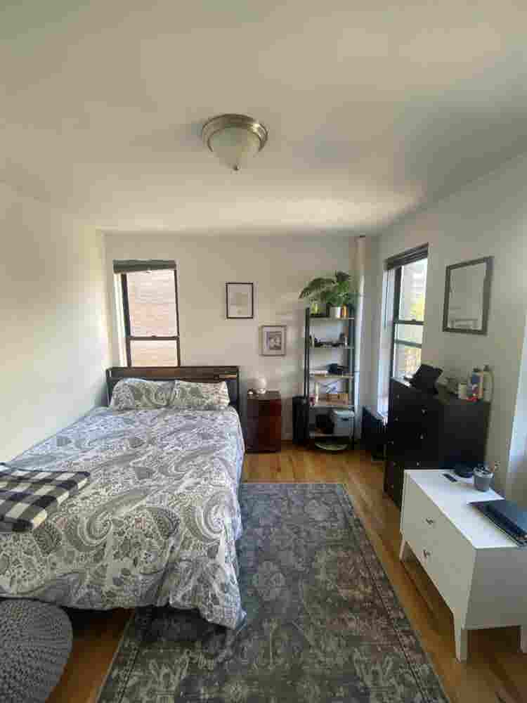 Large corner double room available