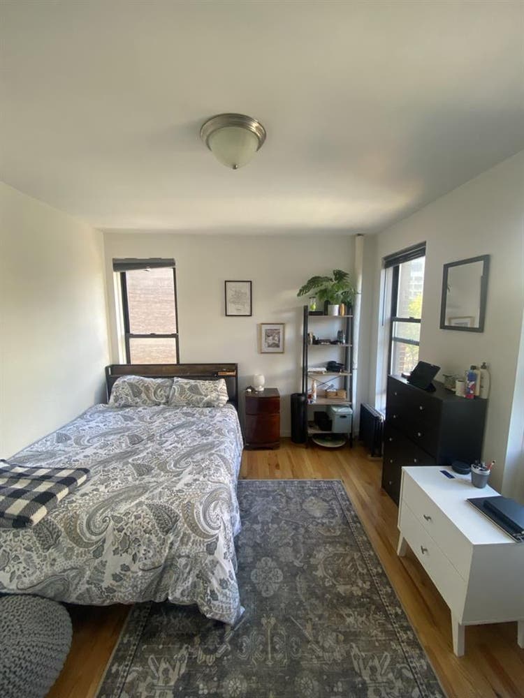 Large corner double room available