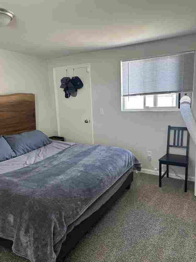 Large Room, Private Entrance